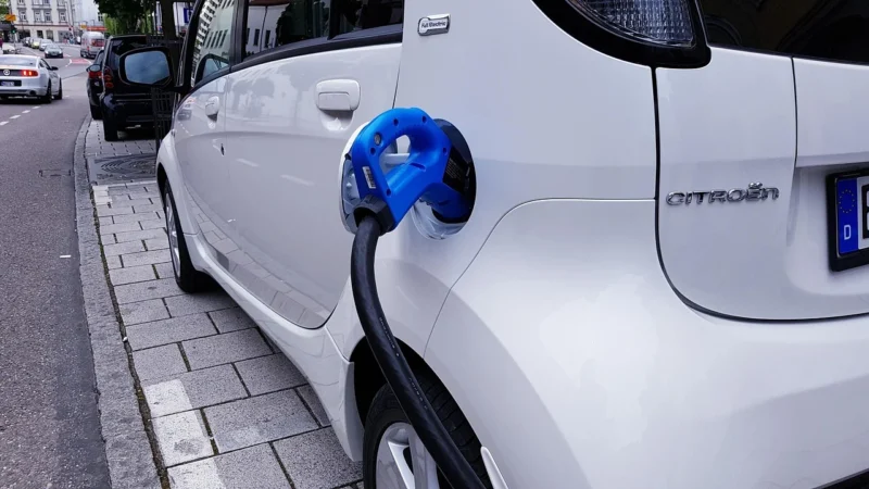 Nowoczesne systemy instalacji elektrycznych w budownictwie mieszkaniowym